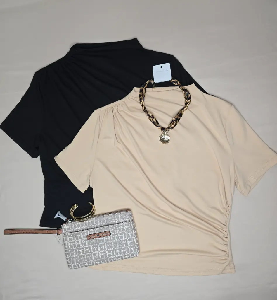 [blu004] 2 blusas negra y beige talla M