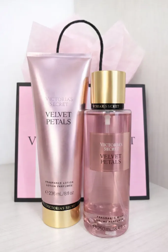 VICTORIA'S SECRET VELVET PETALS 250ML