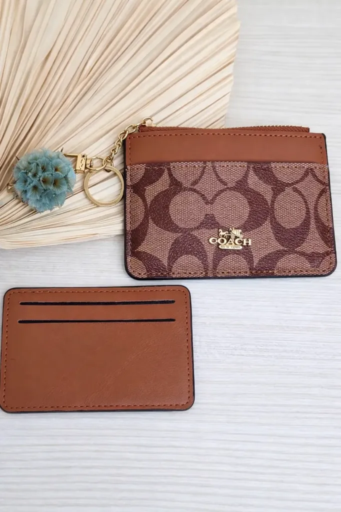 COACH, Tarjetero y monedero