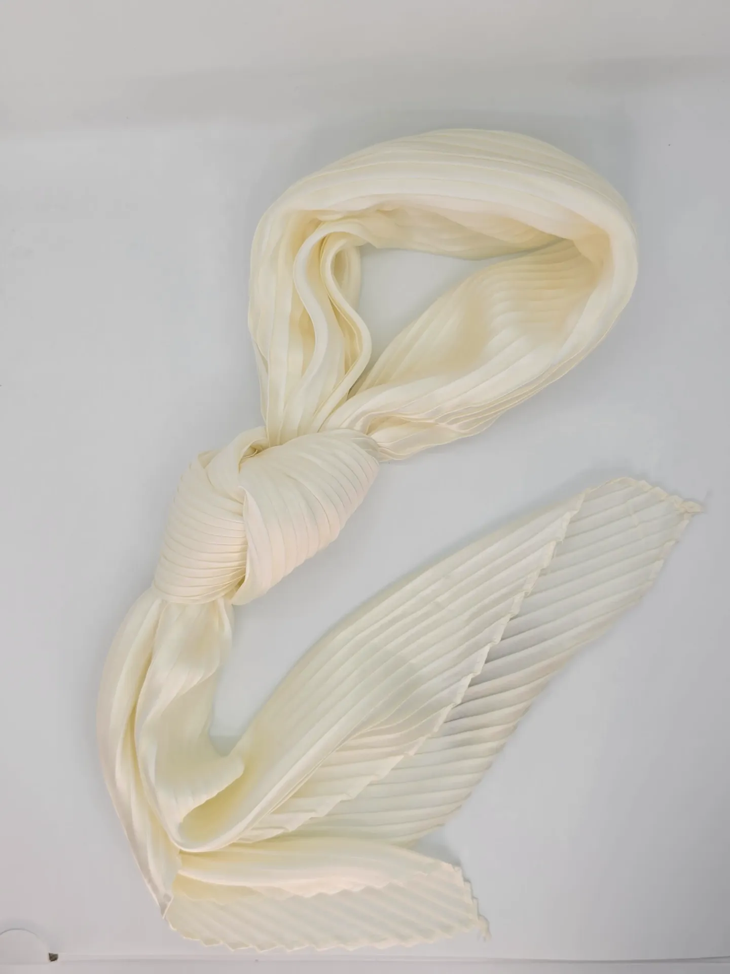 Pañuelo mujer plisado 35x35 pulg.